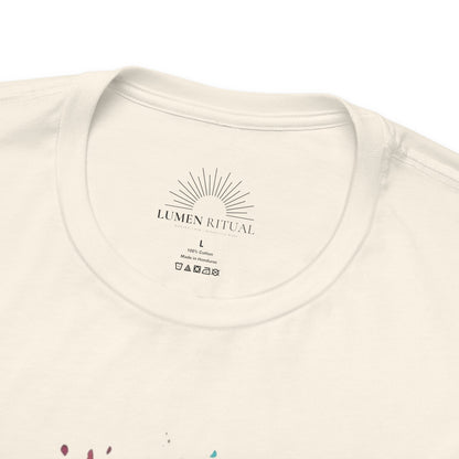 Colorful Feather Art Tee - Unisex Short Sleeve T-Shirt, Bohemian Top, Gift for Nature Lovers, Artisticwear, Casual Wear, Summer Tee